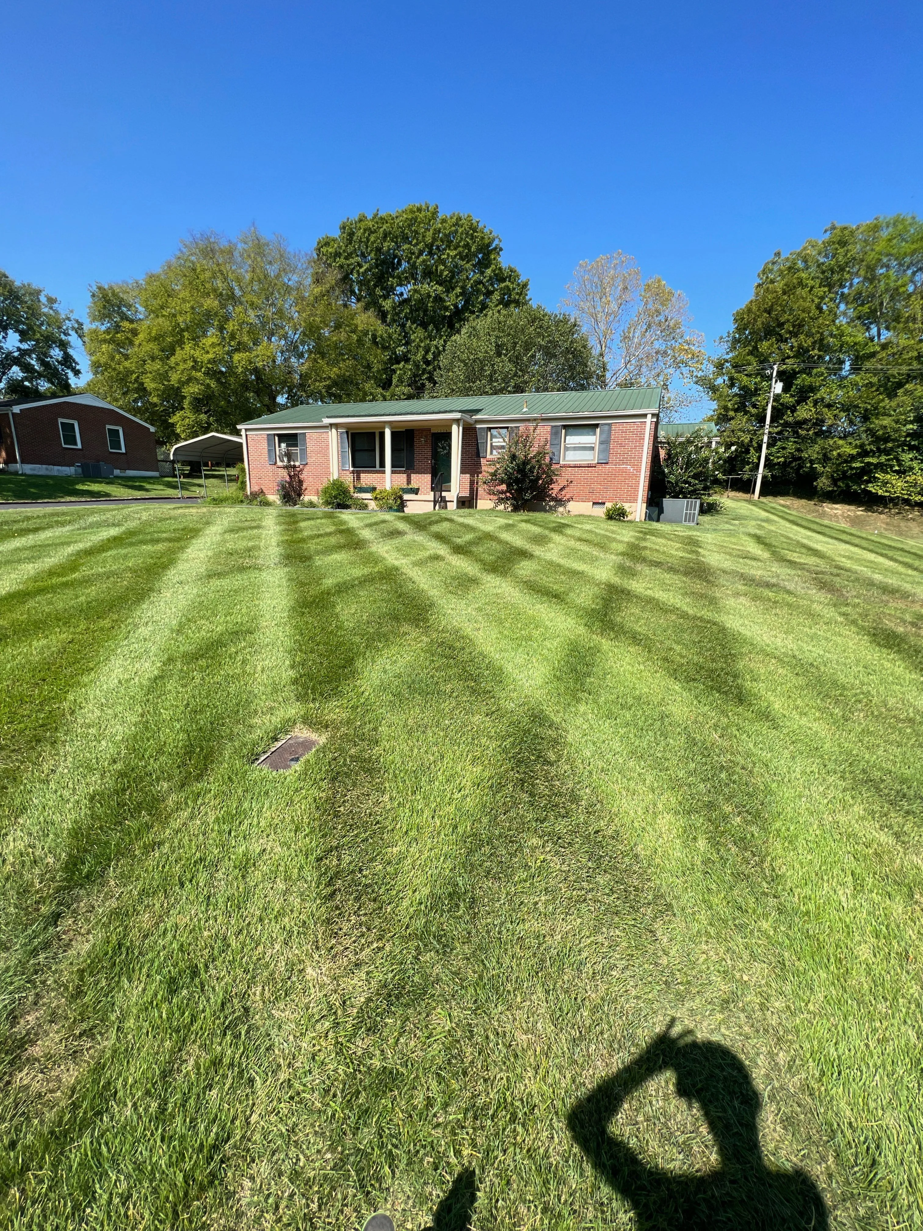 Professional lawn mowing by HB Lawncare